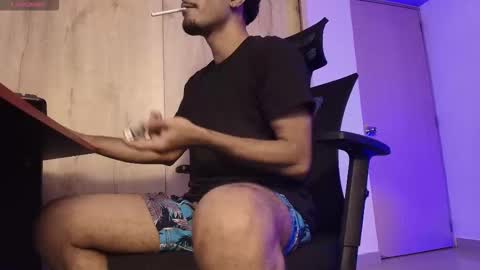 Snapshot of imyourg0d chatting on February 26, 5:28 am Daniel thumb up me please its important Im new INDEPENDENT MODEL online show from February 26, 5:28 am