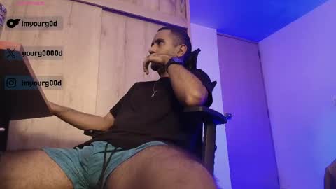 Daniel   thumb up me please its important Im new INDEPENDENT MODEL online show from May 12, 3:25 am