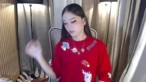 Snapshot of imyourlegalbaby chatting on December 4, 2:54 am Aki online show from December 4, 2:54 am