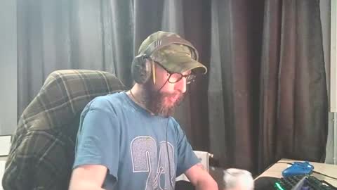 Snapshot of in54d22 chatting on June 11, 9:57 pm in54d22 online show from June 11, 9:57 pm