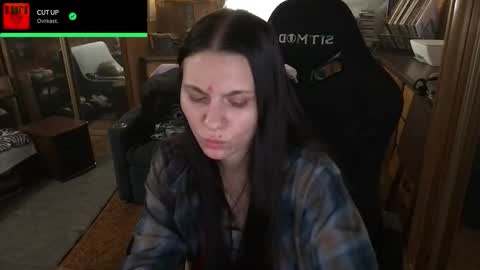 Snapshot of incognitoqueen chatting on March 8, 5:44 am Carter online show from March 8, 5:44 am