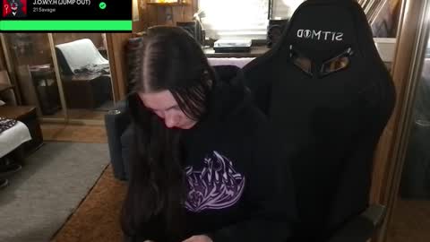 Snapshot of incognitoqueen chatting on March 20, 3:33 am Carter online show from March 20, 3:33 am