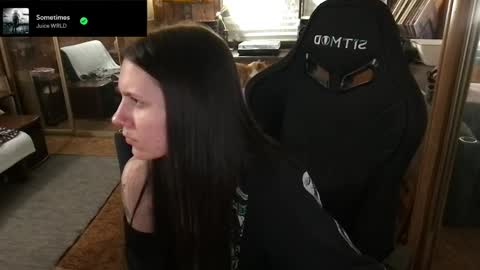 Snapshot of incognitoqueen chatting on March 22, 3:21 am Carter online show from March 22, 3:21 am