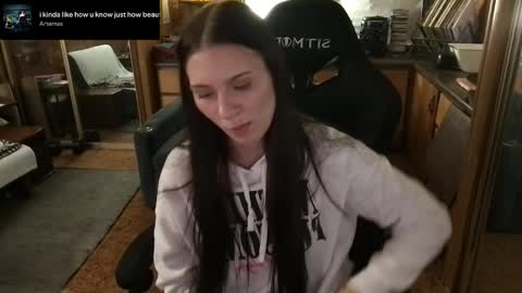 Snapshot of incognitoqueen chatting on March 30, 2:12 am Carter online show from March 30, 2:12 am