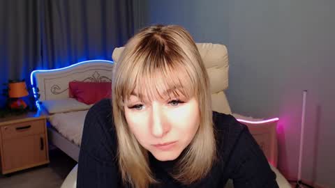 incredible_ariela online show from December 5, 12:11 pm