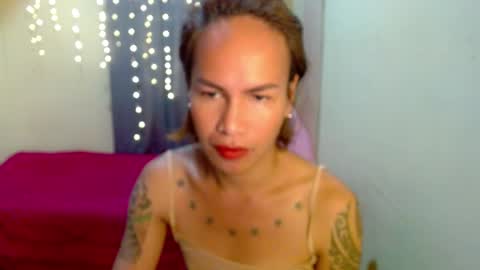 Snapshot of indaypakay_ts chatting on January 24, 7:19 am Pakay online show from January 24, 7:19 am