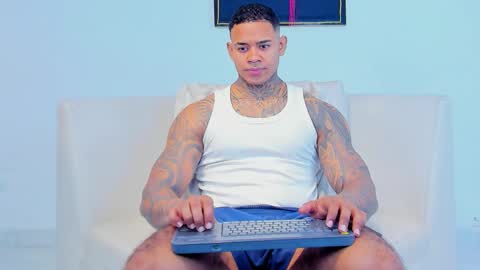 Snapshot of independent_project chatting on October 7, 8:33 am Jacobo online show from October 7, 8:33 am