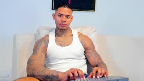 Snapshot of independent_project chatting on October 24, 6:43 am Jacobo online show from October 24, 6:43 am