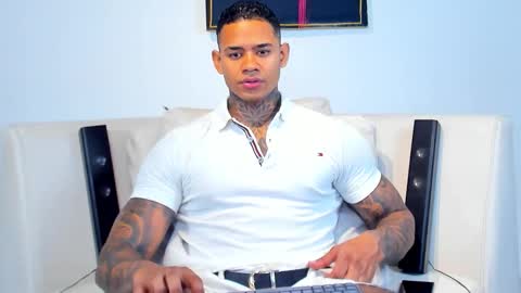 Snapshot of independent_project chatting on November 2, 1:08 am Jacobo online show from November 2, 1:08 am