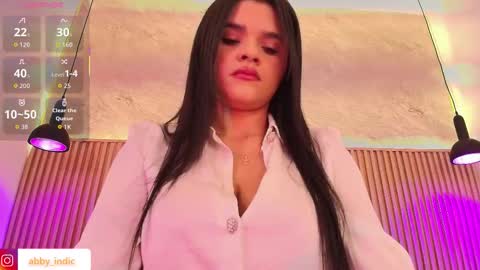 Indi Catalina online show from December 19, 1:40 pm