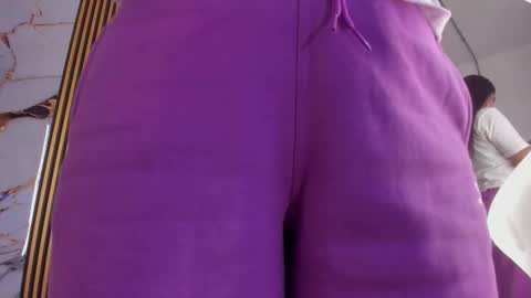 Snapshot of indi_catalina chatting on March 15, 1:50 pm Indi Catalina online show from March 15, 1:50 pm