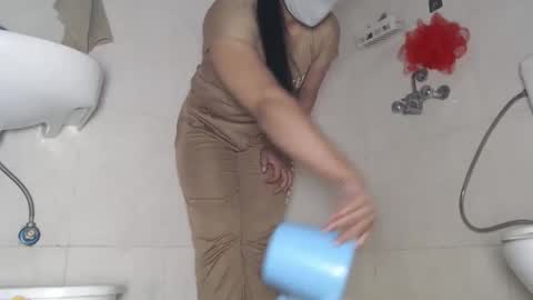 Anu online show from March 29, 10:04 am