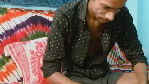 Suman Leo online show from May 7, 3:17 pm