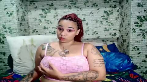 Snapshot of indian_candyxx chatting on April 12, 2:05 am Candy cat online show from April 12, 2:05 am