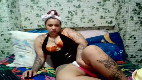 Snapshot of indian_candyxx chatting on April 12, 3:06 pm Candy cat online show from April 12, 3:06 pm