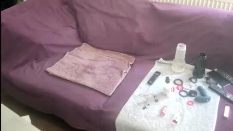 Snapshot of indian_exhibitionist chatting on July 4, 2:56 pm indian_exhibitionist online show from July 4, 2:56 pm