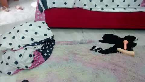 Snapshot of indian_horny_ chatting on February 5, 6:15 pm Indian online show from February 5, 6:15 pm