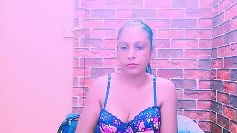 indian_spice_girl online show from April 7, 6:36 am