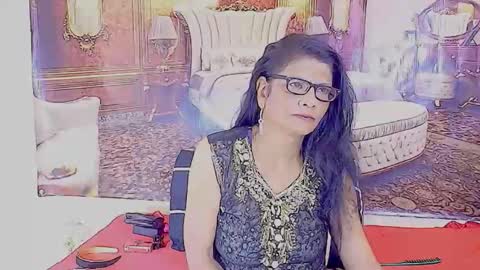 Femiez online show from March 19, 5:44 am