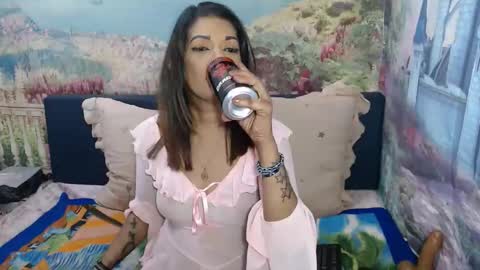 Snapshot of indianaqua23 chatting on October 31, 8:37 am Alisha online show from October 31, 8:37 am