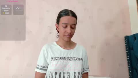 Snapshot of indianbeautiful chatting on October 25, 12:40 am indianbeautiful online show from October 25, 12:40 am