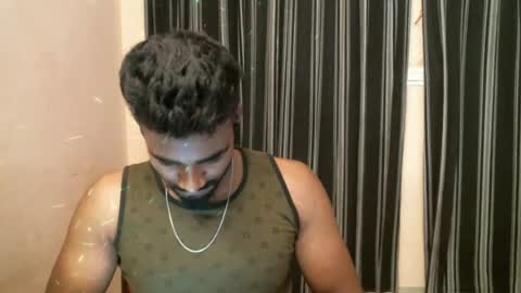 Snapshot of indianbull2023 chatting on June 16, 1:19 am indian slim boy with big for u online show from June 16, 1:19 am