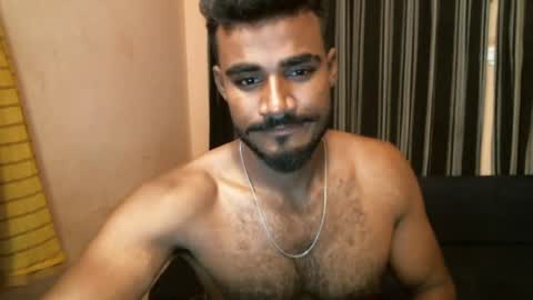 Snapshot of indianbull2023 chatting on June 19, 11:19 pm indian slim boy with big for u online show from June 19, 11:19 pm