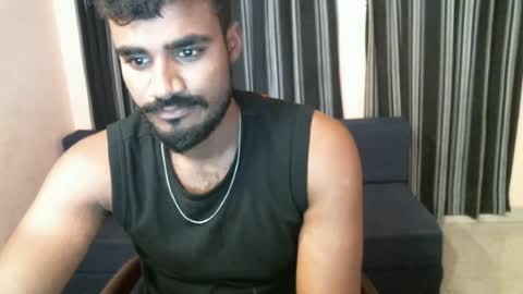 Snapshot of indianbull2023 chatting on June 30, 9:32 am indian slim boy with big for u online show from June 30, 9:32 am
