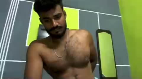 Snapshot of indianbull2023 chatting on July 3, 5:14 am indian slim boy with big for u online show from July 3, 5:14 am