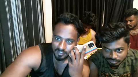 Snapshot of indiandesiguys2023 chatting on March 8, 3:21 am indian guys for you online show from March 8, 3:21 am