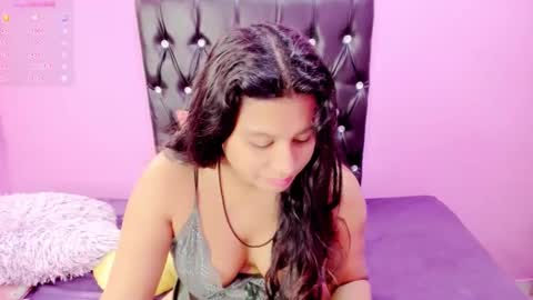 Snapshot of indianflame chatting on January 23, 11:04 am PARADISEQUEEN online show from January 23, 11:04 am