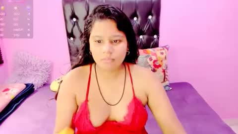 Snapshot of indianflame chatting on February 24, 10:48 am PARADISEQUEEN online show from February 24, 10:48 am