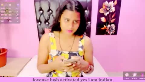 Snapshot of indianflame chatting on September 30, 7:02 am PARADISEQUEEN online show from September 30, 7:02 am