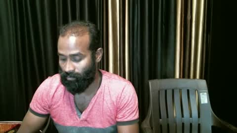 Snapshot of indianh chatting on December 4, 10:13 am indian hairy online show from December 4, 10:13 am