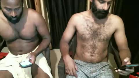 Snapshot of indianh chatting on May 3, 6:19 am indian hairy online show from May 3, 6:19 am