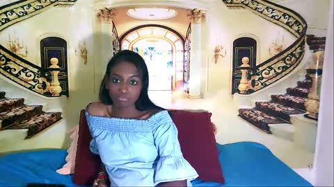 Leah online show from December 10, 11:08 pm