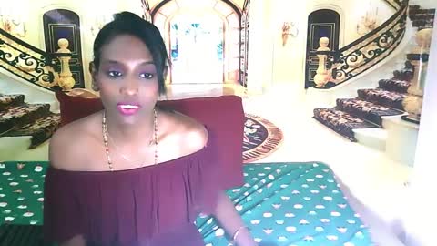 Leah online show from December 28, 1:29 am