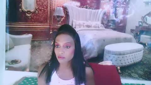Leah online show from December 29, 5:44 pm