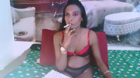 Leah online show from December 29, 11:50 pm