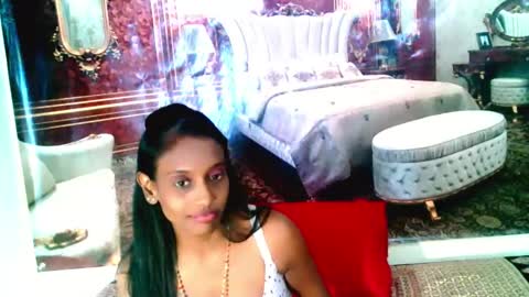 Leah online show from January 13, 12:02 pm