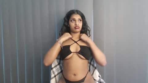 Snapshot of indianpandora chatting on October 3, 6:32 am indianpandora online show from October 3, 6:32 am