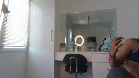 Snapshot of indianpandora chatting on October 22, 7:41 am indianpandora online show from October 22, 7:41 am