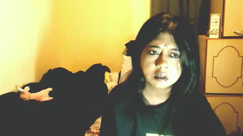 indianpleasures21 online show from March 30, 1:06 am