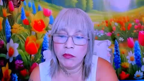 indianroxy27 online show from June 12, 6:07 pm