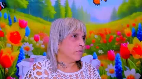 indianroxy27 online show from June 22, 5:10 pm
