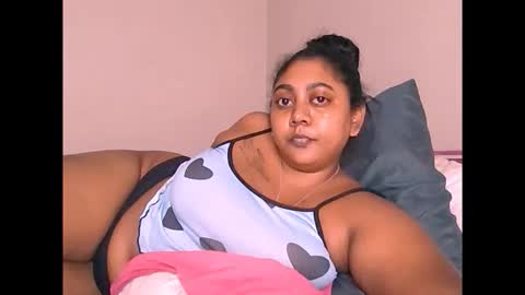 indianruby21 online show from January 9, 5:04 pm