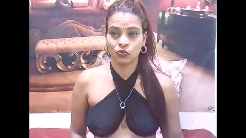 indiansexyass4u2luv online show from January 16, 8:57 pm
