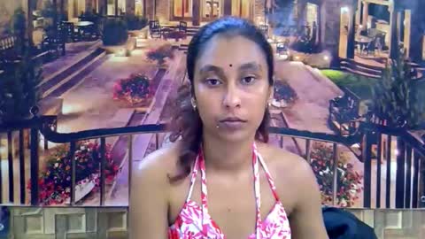 indiansexybutt4u2luv online show from April 27, 5:49 am