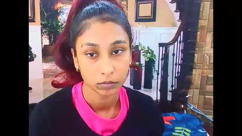 indiansexybutt4u2luv online show from May 20, 6:19 am