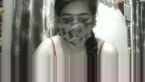 indiansexyqueen online show from December 21, 10:17 pm